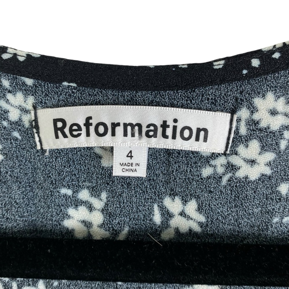 REFORMATION Locklin Floral Print Dress in Black Sz 4 Cottagecore Feminine Midi - Picture 3 of 15